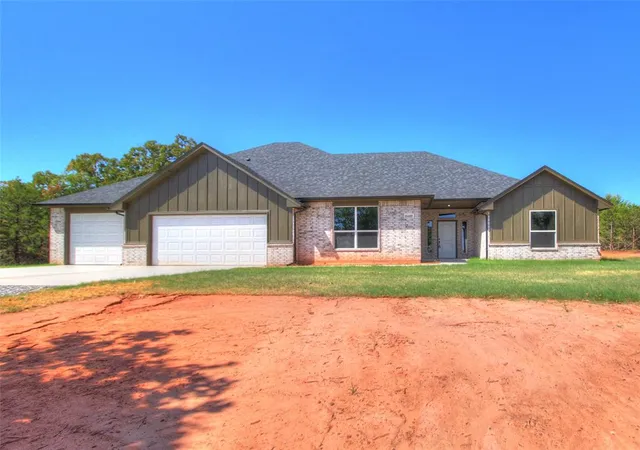 Photo 1 of Single family home for sale at 104699 S Secretariat Trl, Mc Loud, OK 74851 | MLS# 1234033 | Listing updated on 2026-09-13
