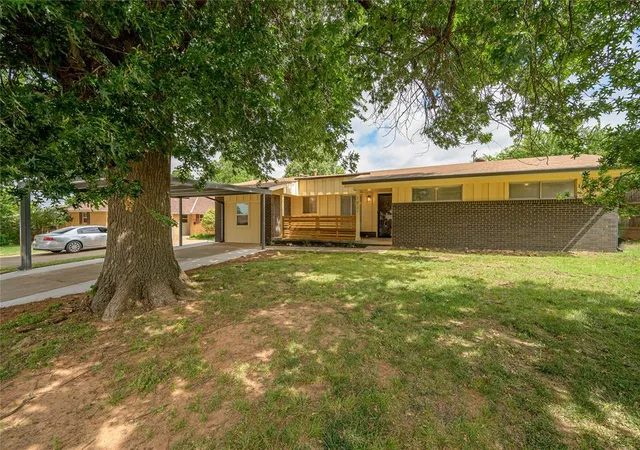Photo 1 of Single family home for sale at 1021 W Woodcrest Dr, Oklahoma City, OK 73110 | MLS# 1234913 | Listing updated on 2026-09-15