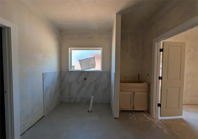 Photo 4 of Single family home for sale at 4909 Limestone Dr, Oklahoma City, OK 73179 | MLS# 1234958 | Listing updated on 2026-09-10