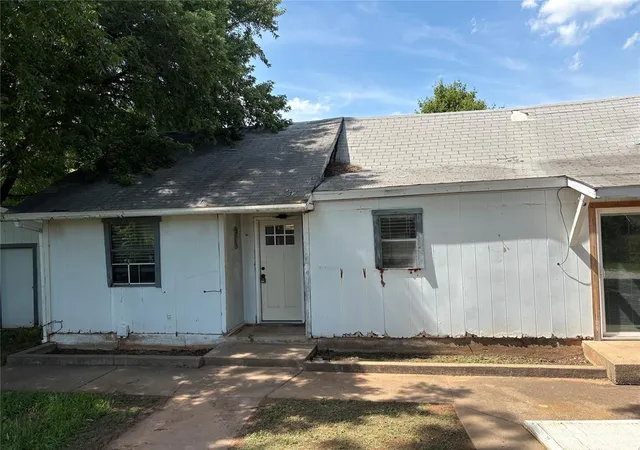 Photo 3 of Single family home for sale at 513 11th Street, Pawnee, OK 74058 | MLS# 1235112 | Listing updated on 2026-09-11
