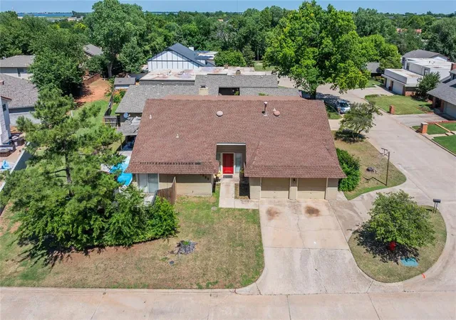 Photo 2 of Single family home for sale at 8900 Lansbrook Ln, Oklahoma City, OK 73132 | MLS# 1235251 | Listing updated on 2026-09-14