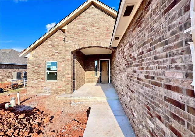 Photo 3 of Single family home for sale at 707 Florence Ter, Norman, OK 73071 | MLS# 1235606 | Listing updated on 2026-09-22