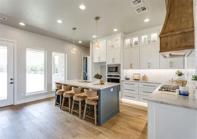 Photo 3 of Single family home for sale at 10701 Servon Dr, Oklahoma City, OK 73170 | MLS# 1235719 | Listing updated on 2026-09-15