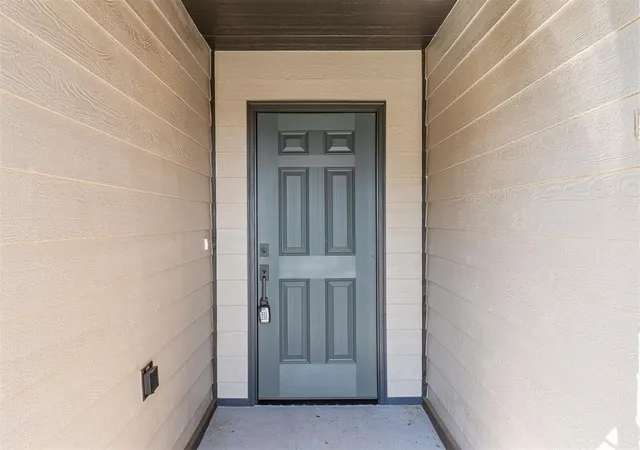 Photo 3 of Single family home for sale at 3804 Eureka Dr, Norman, OK 73069 | MLS# 1236421 | Listing updated on 2026-09-15