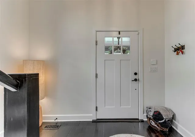 Photo 3 of Single family home for sale at 1510 NW 40th Street, Oklahoma City, OK 73118 | MLS# 1236590 | Listing updated on 2026-10-28