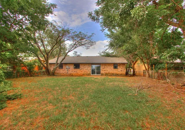 Photo 4 of Single family home for sale at 9707 NE 2nd Place, Oklahoma City, OK 73130 | MLS# 1236765 | Listing updated on 2026-09-15