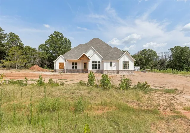 Photo 1 of Single family home for sale at 7912 Cypress Forest Cir, Oklahoma City, OK 73150 | MLS# 1236837 | Listing updated on 2026-09-11