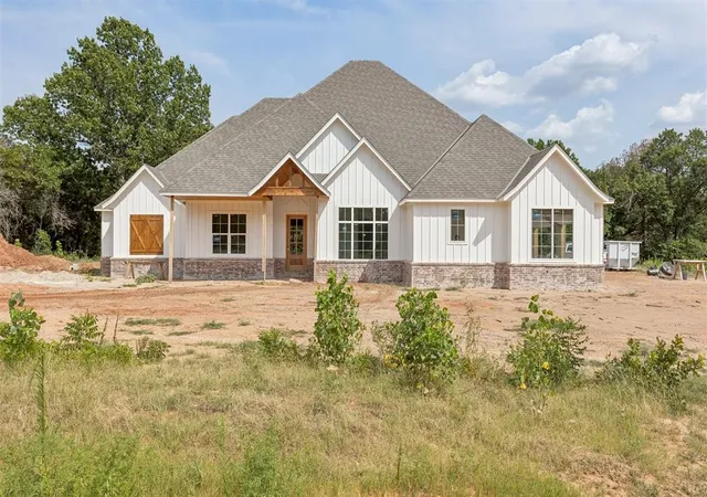 Photo 4 of Single family home for sale at 7912 Cypress Forest Cir, Oklahoma City, OK 73150 | MLS# 1236837 | Listing updated on 2026-09-11
