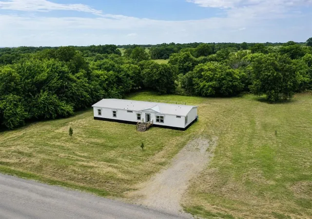 Photo 2 of Single family home for sale at 9408 Joy Rd, Wynnewood, OK 73098 | MLS# 1237130 | Listing updated on 2026-10-08