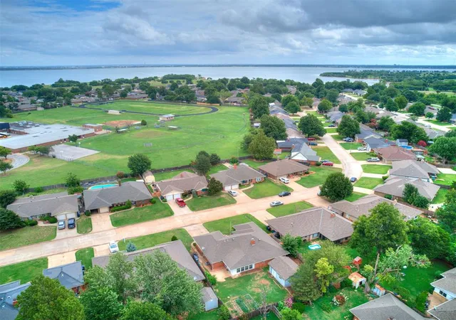 Photo 4 of Sale Pending at 5812 NW 83rd Street, Oklahoma City, OK 73132 | MLS# 1237183 | Listing updated on 2026-09-14