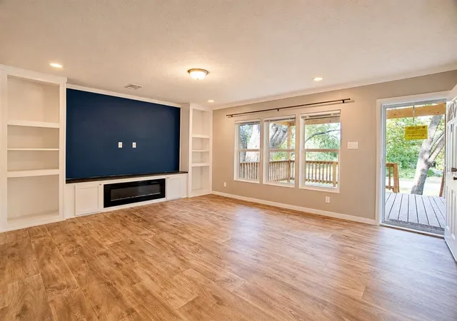 Photo 3 of Single family home for sale at 624 Se 2nd Avenue, Ardmore, OK 73401 | MLS# 1237208 | Listing updated on 2026-09-14