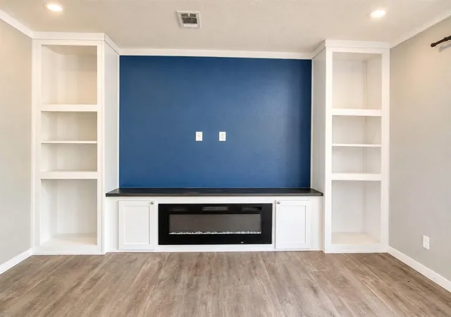 Photo 3 of Single family home for sale at 624 SE 2nd Avenue, Ardmore, OK 73401 | MLS# 1237208 | Listing updated on 2026-09-14
