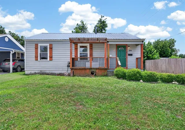 Photo 1 of Single family home for sale at 204 E Fairchild Dr, Oklahoma City, OK 73110 | MLS# 1237451 | Listing updated on 2026-09-15