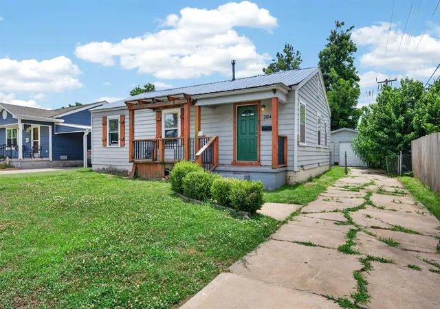 Photo 2 of Single family home for sale at 204 E Fairchild Dr, Oklahoma City, OK 73110 | MLS# 1237451 | Listing updated on 2026-09-15