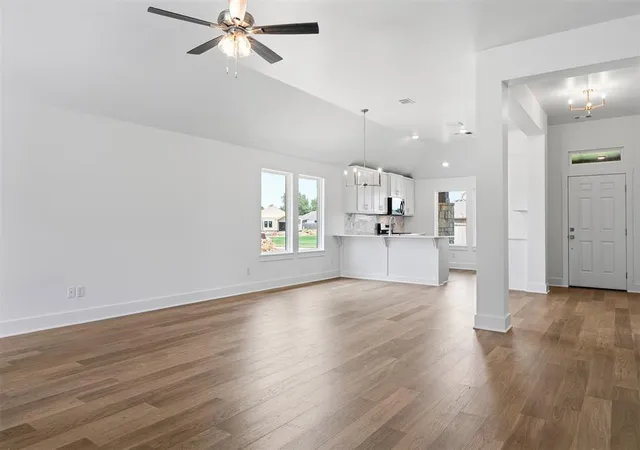 Photo 3 of Single family home for sale at 151 Pleasant View, Harrah, OK 73045 | MLS# 1237542 | Listing updated on 2026-09-15