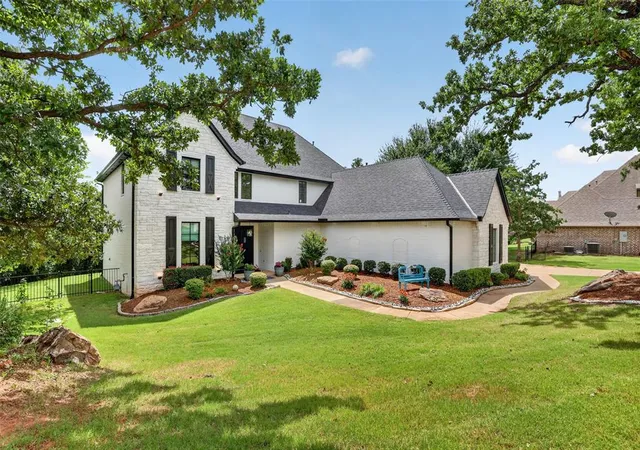 Photo 2 of Single family home for sale at 9314 Bergamo Blvd, Edmond, OK 73034 | MLS# 1237683 | Listing updated on 2026-09-19