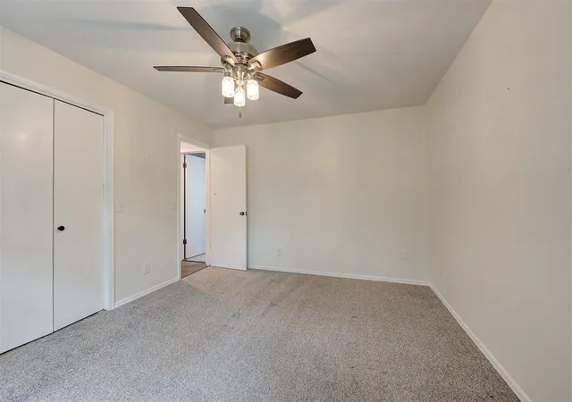 Photo 2 of Sale Pending at 11712 Nw 120th Street, Yukon, OK 73099 | MLS# 1238073 | Listing updated on 2026-09-14