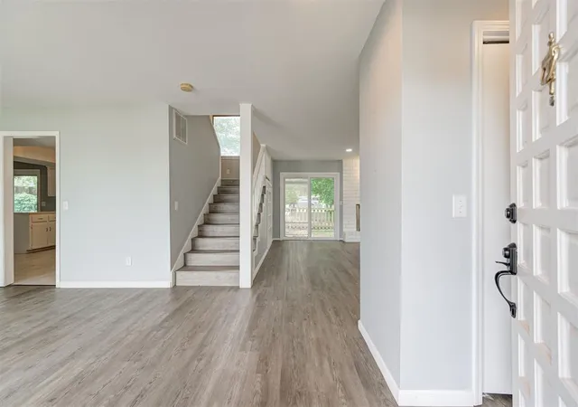 Photo 4 of Sale Pending at 11712 NW 120th Street, Yukon, OK 73099 | MLS# 1238073 | Listing updated on 2026-09-14