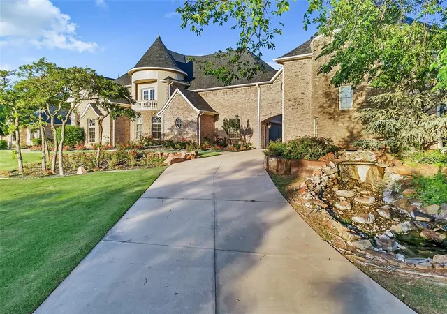 Photo 2 of Single family home for sale at 11016 Waters Welling Way, Edmond, OK 73013 | MLS# 1238081 | Listing updated on 2026-09-15