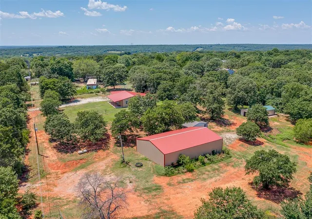 Photo 3 of Sale Pending at 34356 Rattlesnake Hl Rd, Tecumseh, OK 74873 | MLS# 1238254 | Listing updated on 2026-09-12