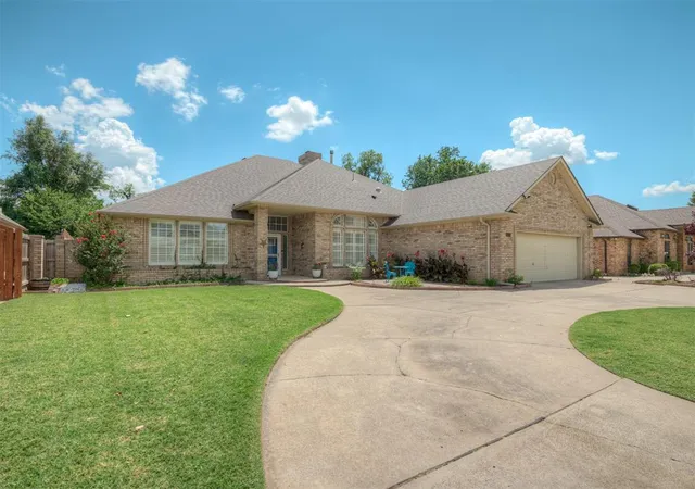 Photo 2 of Sale Pending at 8024 Nw 100th Street, Oklahoma City, OK 73162 | MLS# 1238356 | Listing updated on 2026-09-19
