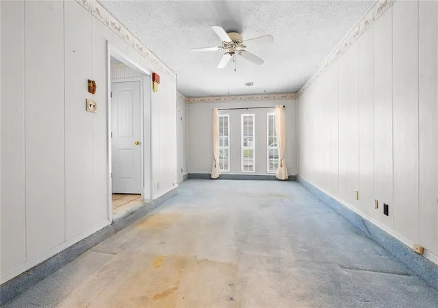 Photo 4 of Sale Pending at 812 E Georgia St, Shawnee, OK 74804 | MLS# 1238598 | Listing updated on 2026-09-14