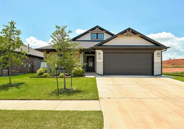 Photo 2 of Sale Pending at 1518 Flint Hills St, Norman, OK 73069 | MLS# 1238702 | Listing updated on 2026-09-11