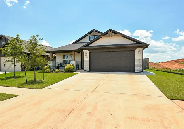 Photo 3 of Sale Pending at 1518 Flint Hills St, Norman, OK 73069 | MLS# 1238702 | Listing updated on 2026-09-11