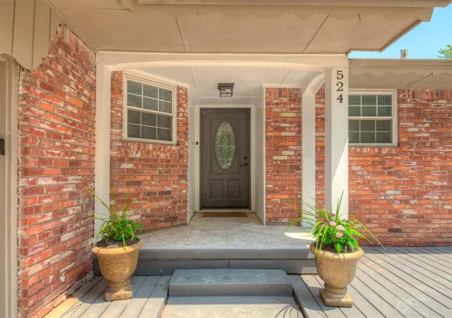 Photo 4 of Sale Pending at 524 S Lewis Ln, Mustang, OK 73064 | MLS# 1239401 | Listing updated on 2026-09-11