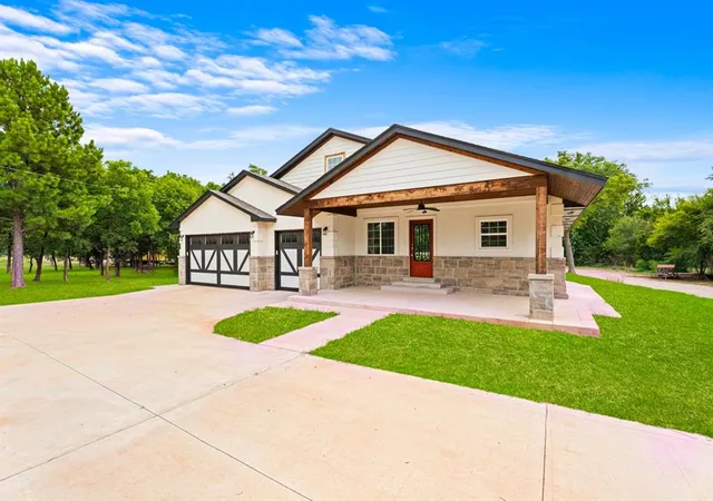 Photo 2 of Single family home for sale at 7730 Spencer Jones Rd, Spencer, OK 73084 | MLS# 1239818 | Listing updated on 2026-09-11