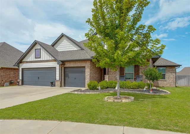 Photo 2 of Single family home for sale at 3710 Andrew Ct, Norman, OK 73072 | MLS# 1240397 | Listing updated on 2026-09-13