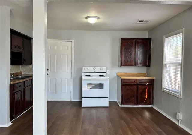 Photo 3 of Single family home for sale at 6515 Anderson Dr, Oklahoma City, OK 73149 | MLS# 1240547 | Listing updated on 2026-09-14
