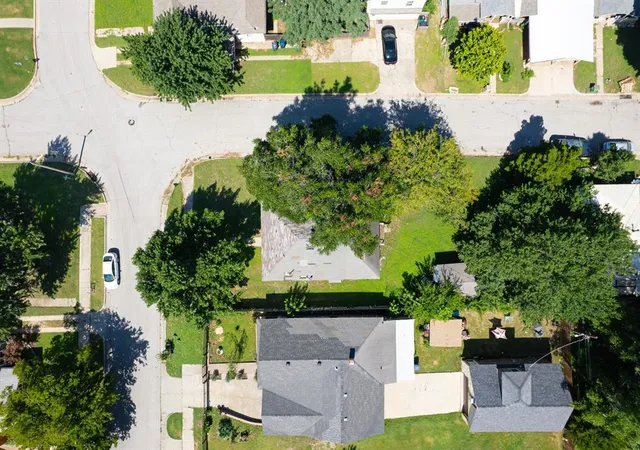 Photo 2 of Single family home for sale at 1323 W Park Pl, Oklahoma City, OK 73106 | MLS# 1240758 | Listing updated on 2026-09-15