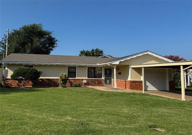 Photo 2 of Sale Pending at 2309 Sandra Dr, Oklahoma City, OK 73110 | MLS# 1240767 | Listing updated on 2026-09-12