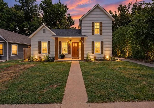 Photo 1 of Single family home for sale at 410 N Division St, Guthrie, OK 73044 | MLS# 1241352 | Listing updated on 2026-09-15