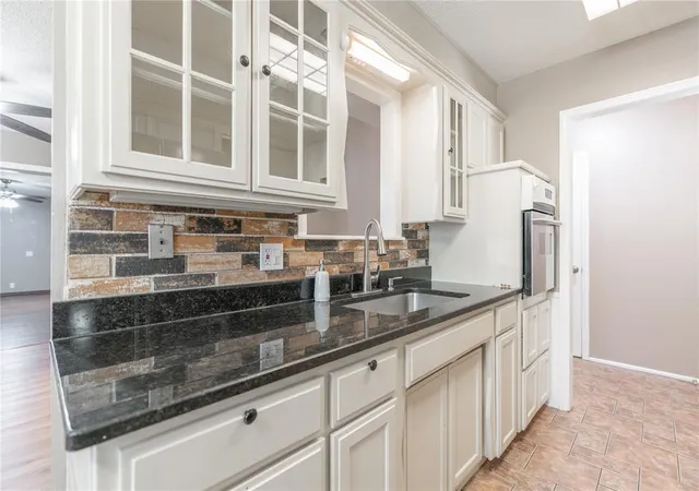 Photo 3 of Single family home for sale at 5701 NW 58th Street, Warr Acres, OK 73122 | MLS# 1241478 | Listing updated on 2026-09-15