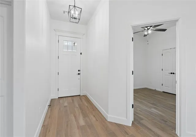 Photo 4 of Single family home for sale at 1304 Torrey Pines Rd, Norman, OK 73072 | MLS# 1241792 | Listing updated on 2026-09-25