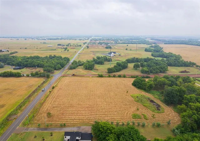 Photo 3 of Sale Pending at 178 Ne Morgan Rd, Piedmont, OK 73078 | MLS# 1241837 | Listing updated on 2026-09-15