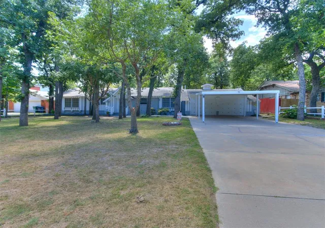 Photo 1 of Single family home for sale at 1517 N Fordson Dr, Oklahoma City, OK 73127 | MLS# 1241958 | Listing updated on 2026-09-13