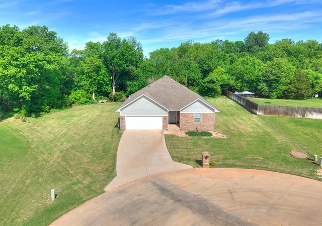 Photo 1 of Single family home for sale at 9896 Abington Cir, Edmond, OK 73025 | MLS# 1242125 | Listing updated on 2026-09-16