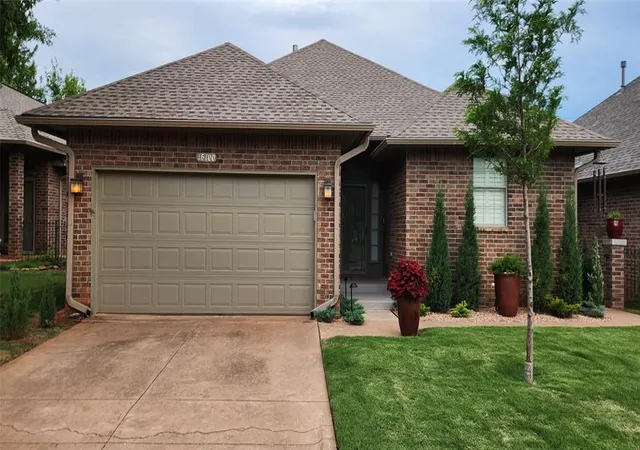 Photo 1 of Sale Pending at 16100 Silverado Dr, Edmond, OK 73013 | MLS# 1242155 | Listing updated on 2026-09-14