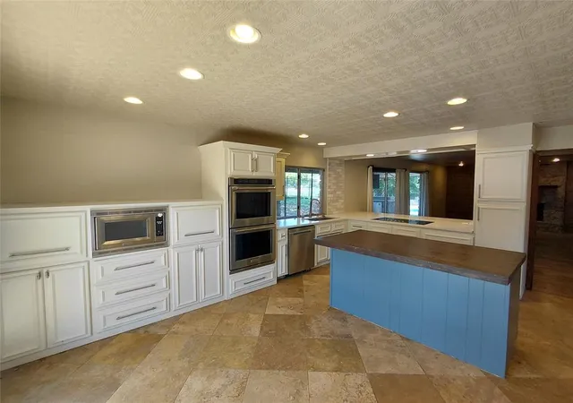 Photo 2 of Single family home for sale at 13109 Saint Andrews Dr, Oklahoma City, OK 73120 | MLS# 1242198 | Listing updated on 2026-09-11