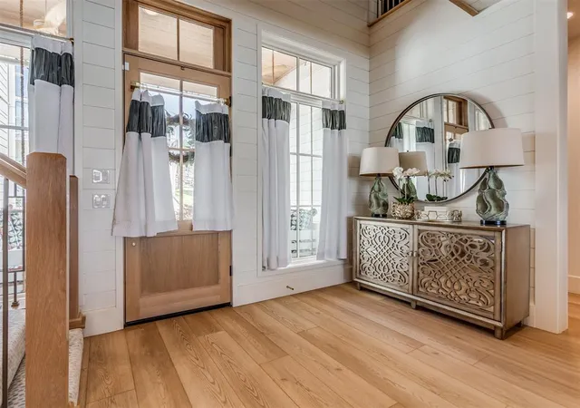 Photo 3 of Mansion for sale at 120 Lower Green Way, Carlton Landing, OK 74432 | MLS# 1242288 | Listing updated on 2026-09-11