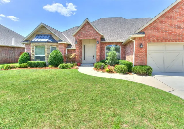 Photo 2 of Sale Pending at 912 Trisha Ln, Norman, OK 73072 | MLS# 1242313 | Listing updated on 2026-09-08
