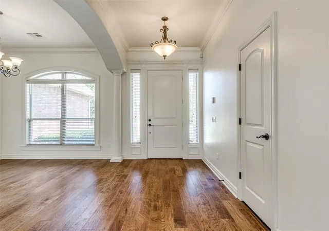 Photo 3 of Sale Pending at 912 Trisha Ln, Norman, OK 73072 | MLS# 1242313 | Listing updated on 2026-09-08