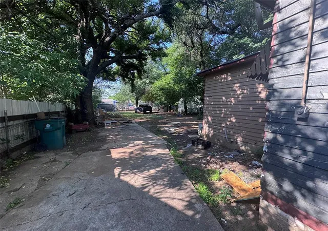 Photo 4 of Single family home for sale at 2636 SW 26th Street, Oklahoma City, OK 73108 | MLS# 1242749 | Listing updated on 2026-09-12