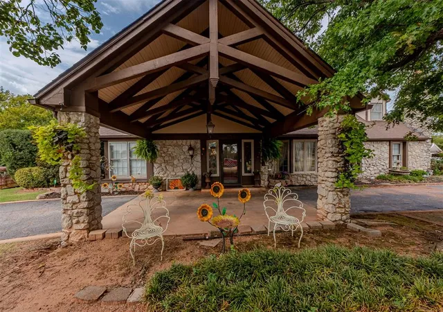 Photo 3 of Single family home for sale at 254 N Marshall Dr, Chandler, OK 74834 | MLS# 1242791 | Listing updated on 2026-09-10
