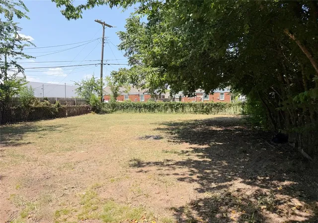 Photo 4 of Single family home for sale at 737 SW 47th Street, Oklahoma City, OK 73109 | MLS# 1242793 | Listing updated on 2026-09-15