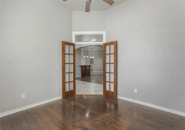 Photo 3 of Single family home for sale at 15315 Coral Crk Ln, Oklahoma City, OK 73165 | MLS# 1242802 | Listing updated on 2026-09-11