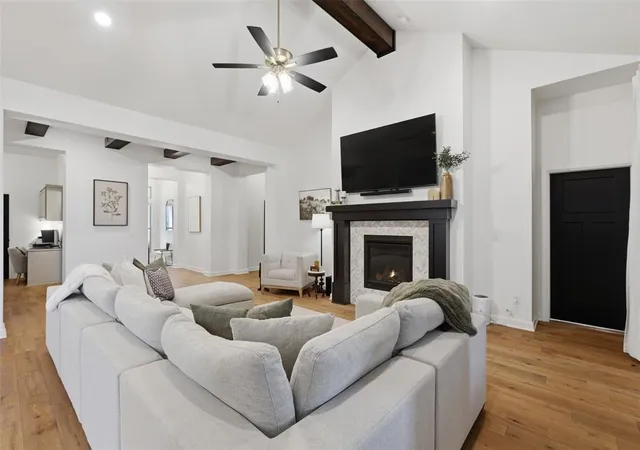 Photo 3 of Single family home for sale at 3810 Black Mesa Rd, Norman, OK 73071 | MLS# 1242872 | Listing updated on 2026-09-11